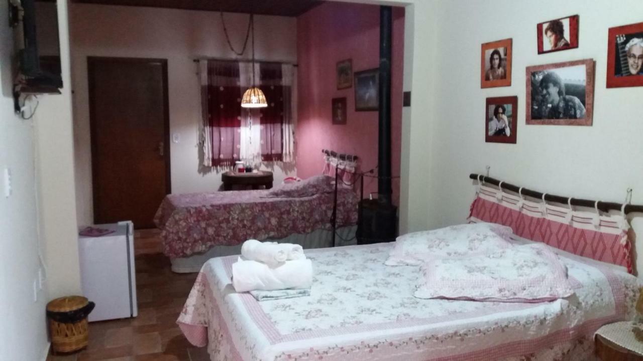 Pousada Andarilhos De Luz Cunha Esterno foto